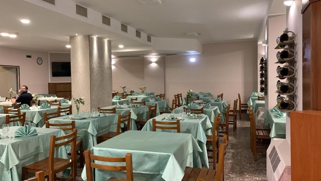 Hotel Ristorante San Giovanni Falerna Exterior photo